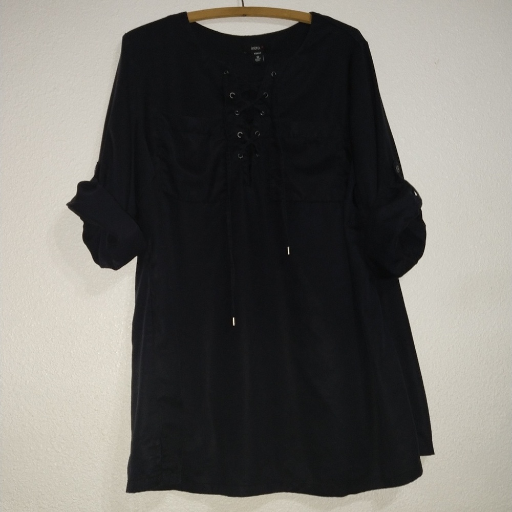 Intro tunic top